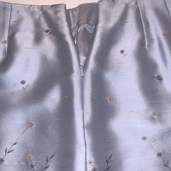 Ann Taylor Silk Skirt - Picture 3 of 5
